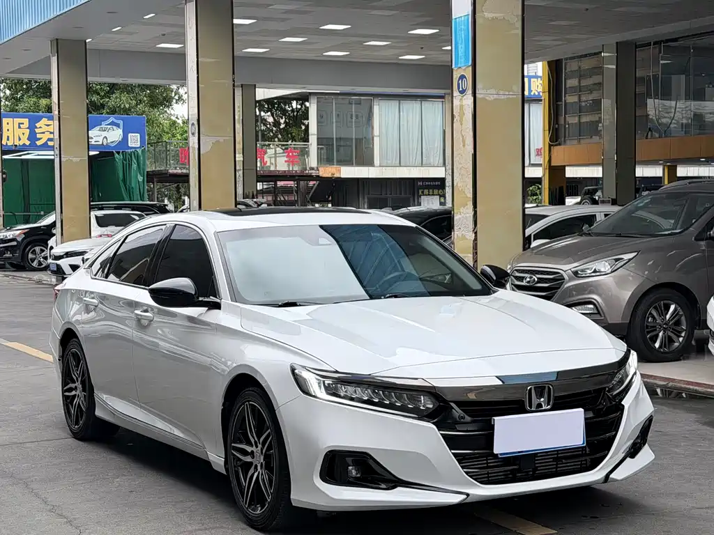 Honda Accord 2023 — фото 3