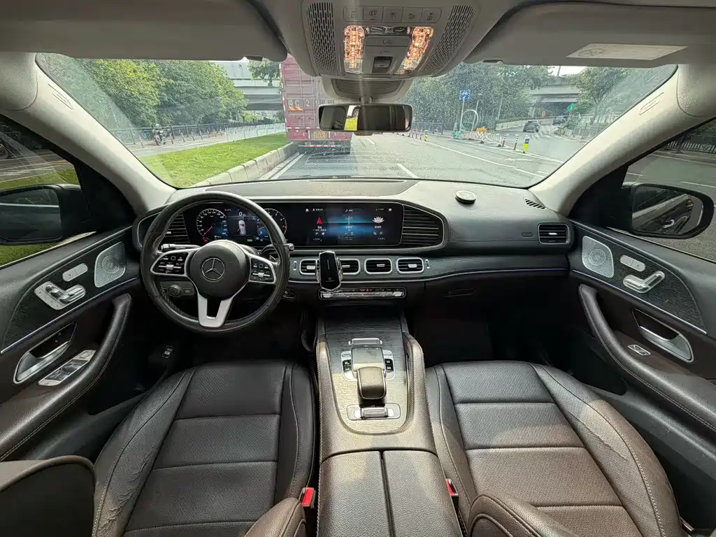 Mercedes-Benz GLE 2019 — фото 9