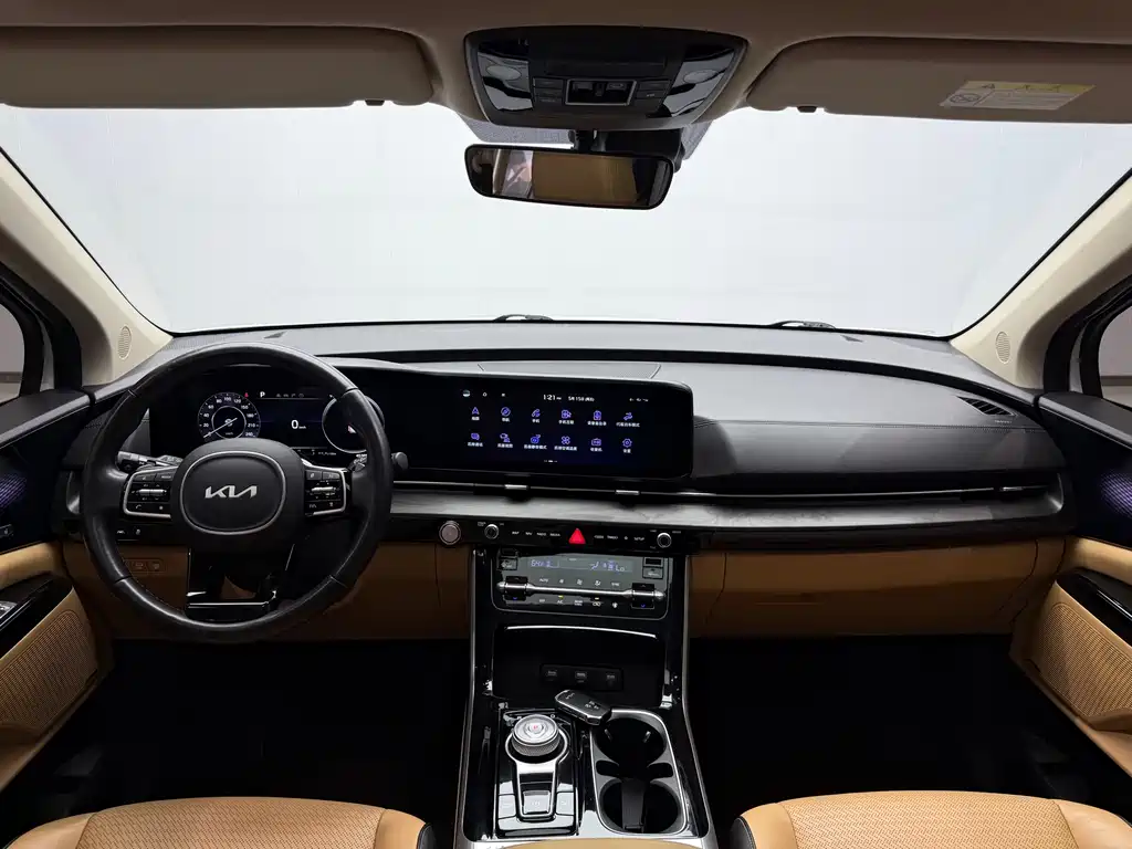 Kia Carnival 2023 — фото 20