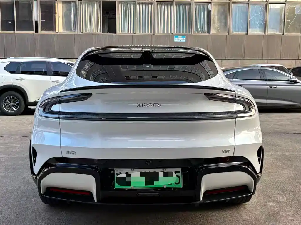 Xiaomi YU7 2025 — фото 7
