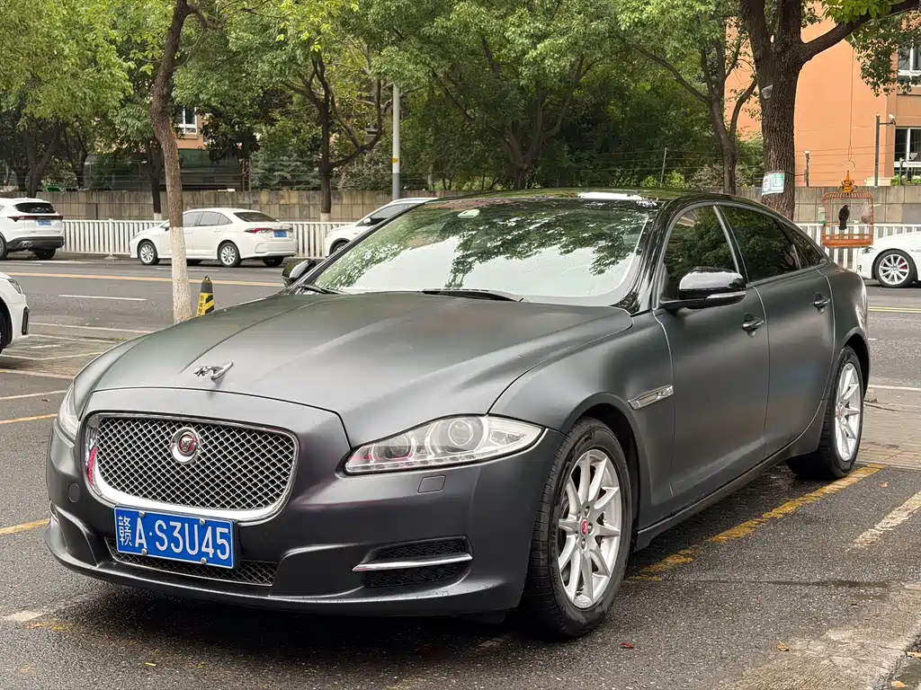 Jaguar XJ 2015