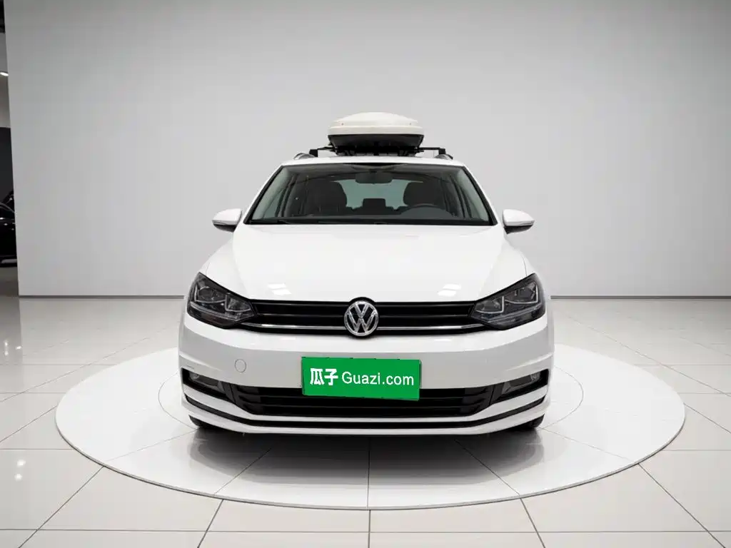 Volkswagen Touran 2016 — фото 24