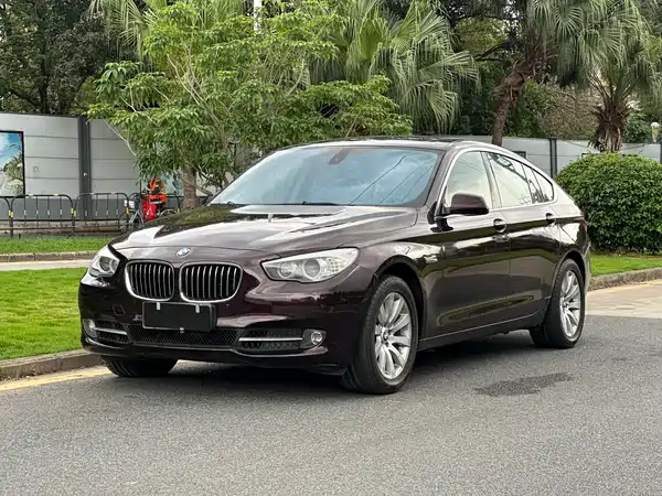 BMW 5 Series GT 2010