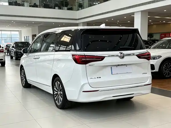 Buick GL8 2021