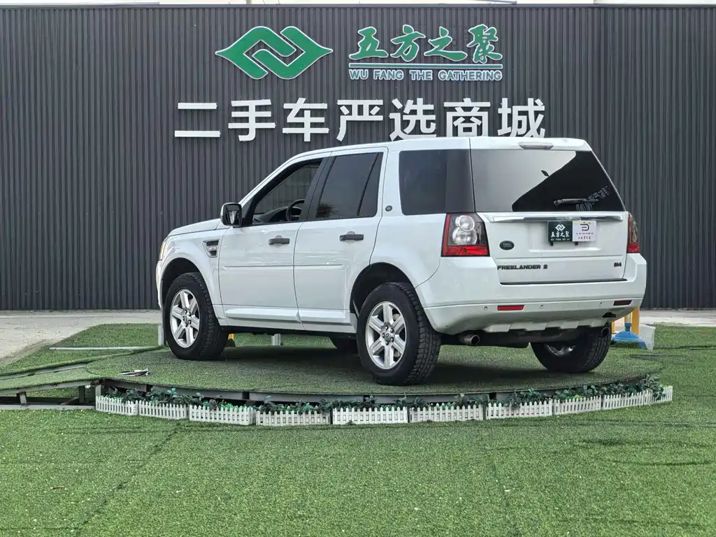 Land Rover Freelander 2 2012 — фото 20