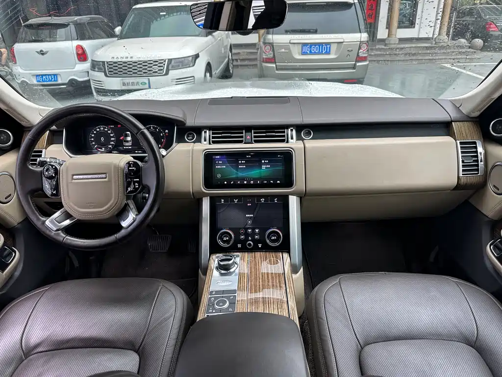 Land Rover Range Rover 2018 — фото 6