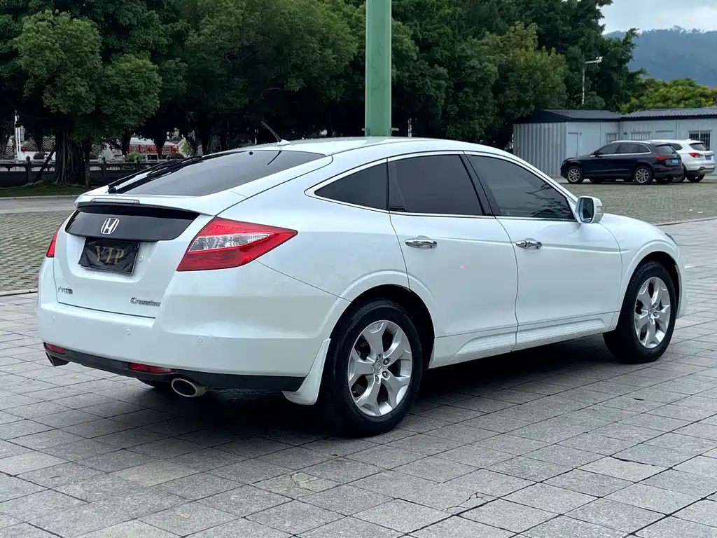 Honda Crosstour 2014 — фото 6