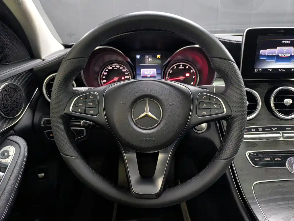 Mercedes-Benz C-Class 2016