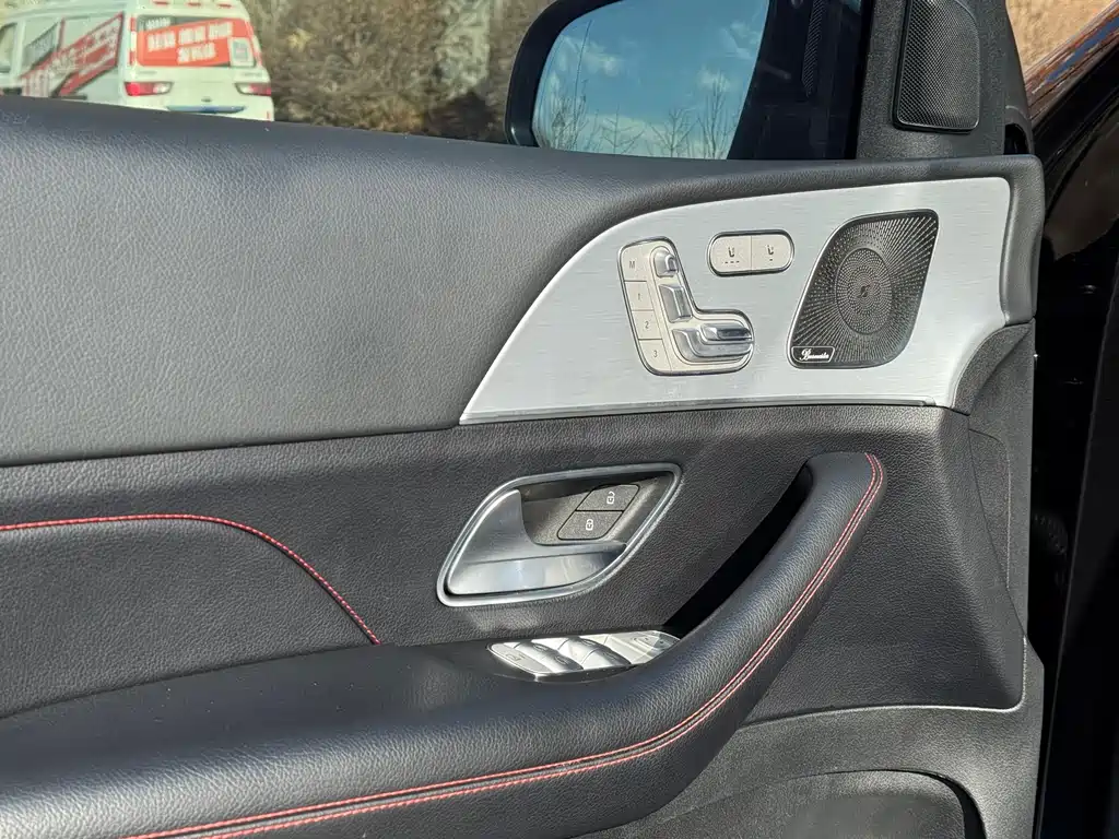 Mercedes-Benz GLE AMG 2021 — фото 17
