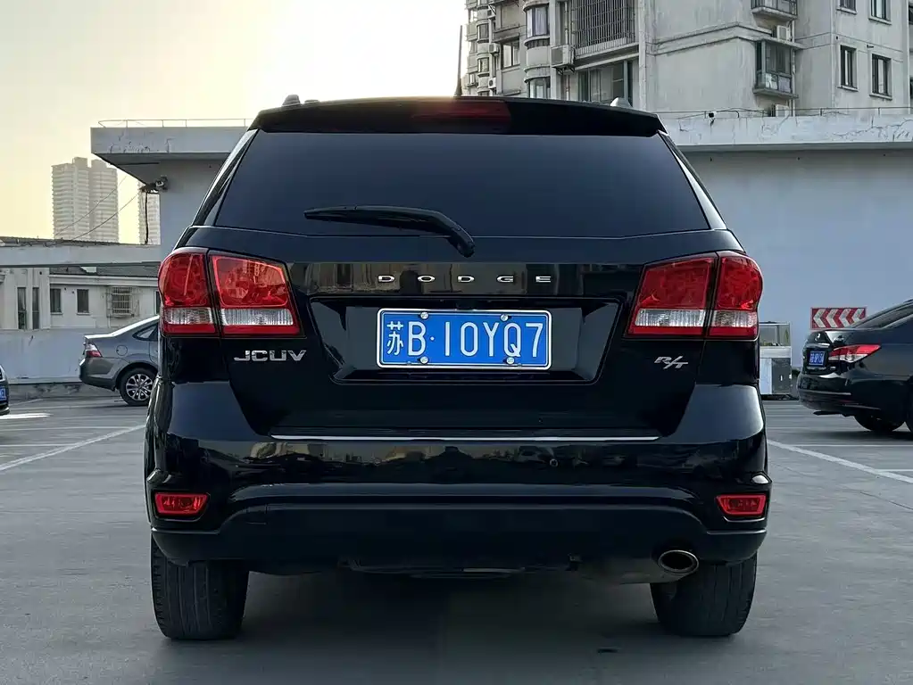 Dodge Journey 2016 — фото 9