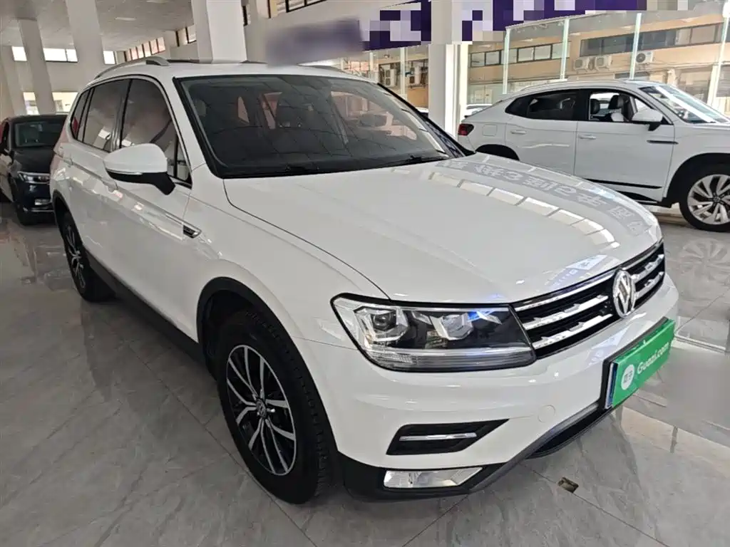 Volkswagen Tiguan L 2018 — фото 4