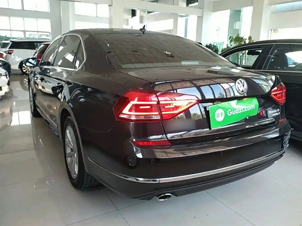 Volkswagen Passat 2018 — фото 5