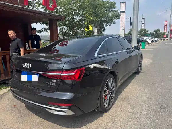 Audi A6L 2025