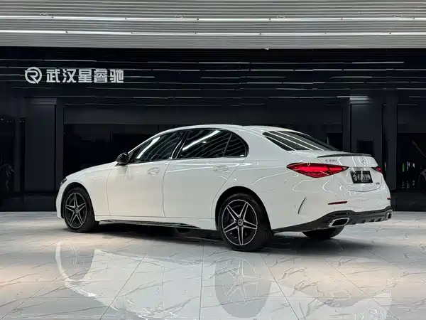 Mercedes-Benz C-Class 2025