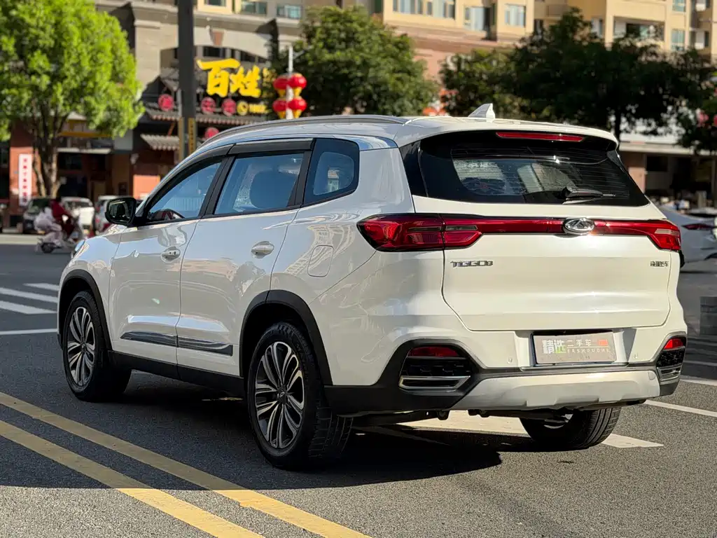 Chery Tiggo 8 2018 — фото 15