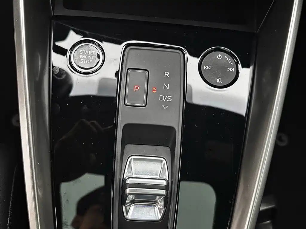Audi A3 2021 — фото 18