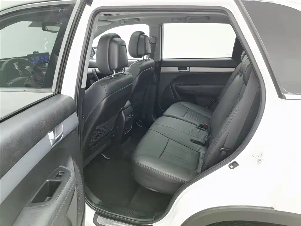 Kia Sorento 2013 — фото 15