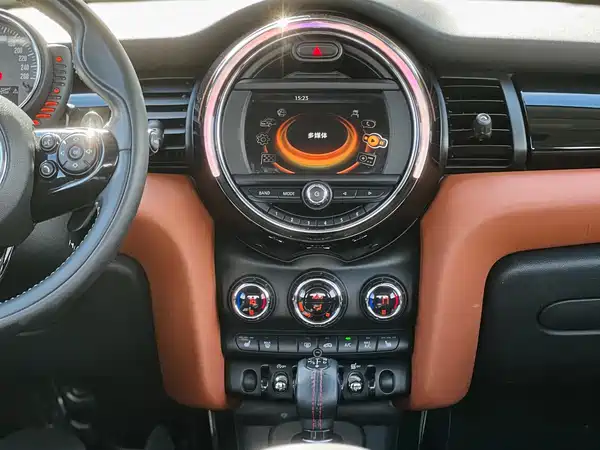 MINI MINI 2017