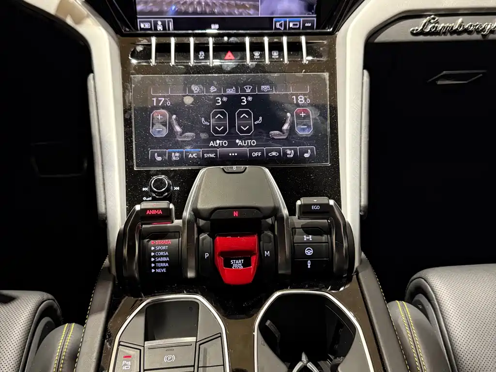 Lamborghini Urus 2021 — фото 10