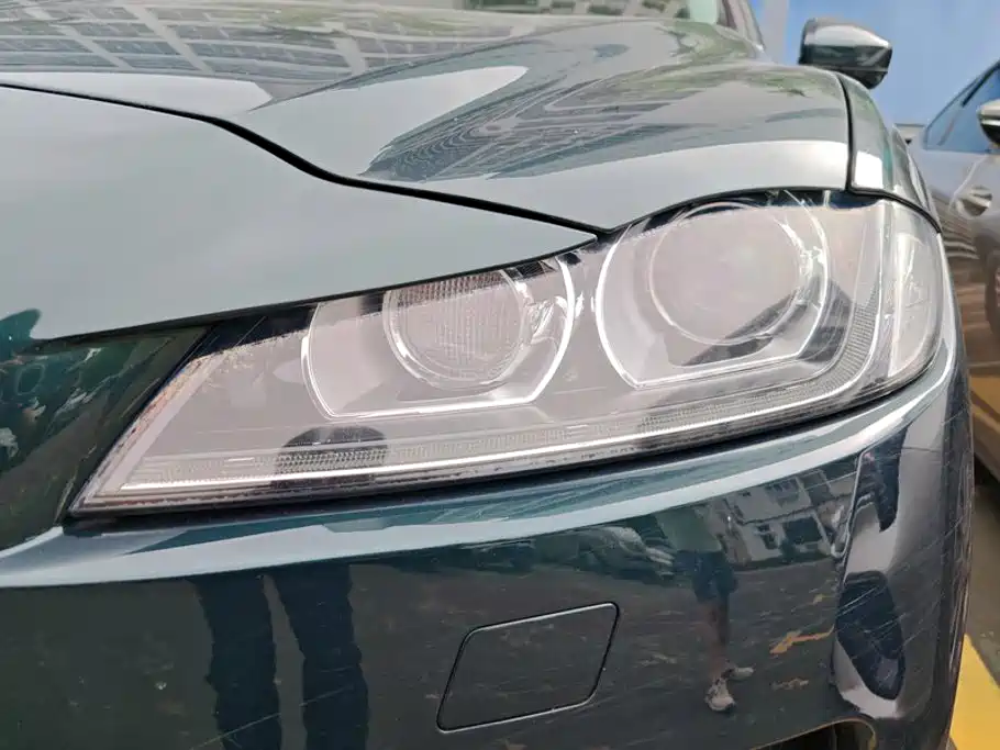 Jaguar F-PACE 2017
