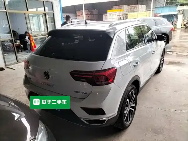 Volkswagen T-Roc 2021
