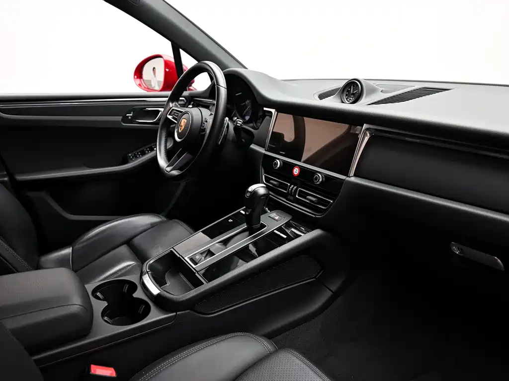 Porsche Macan 2024 — фото 12