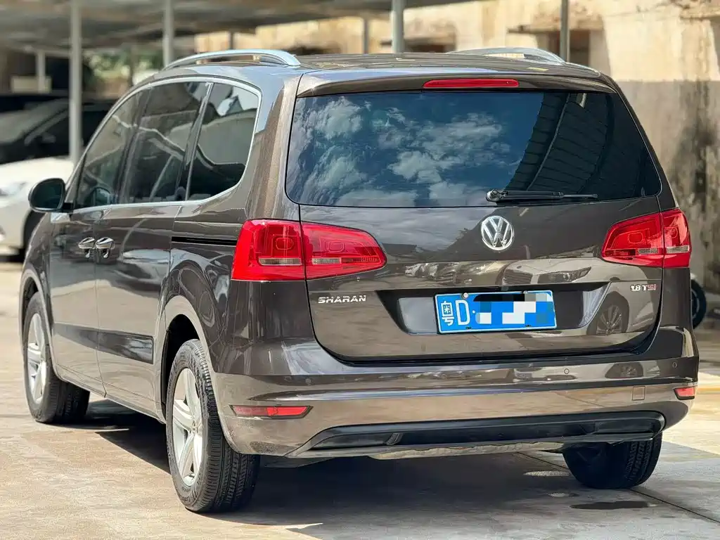 Volkswagen Sharan 2015 — фото 8