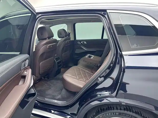 BMW X5 2024