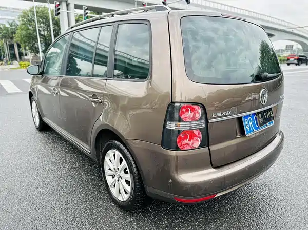 Volkswagen Touran 2013