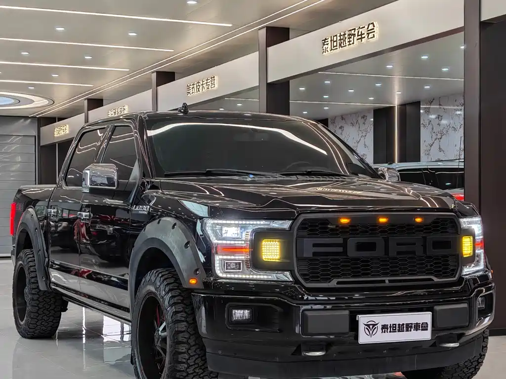 Ford F-150 Raptor 2020