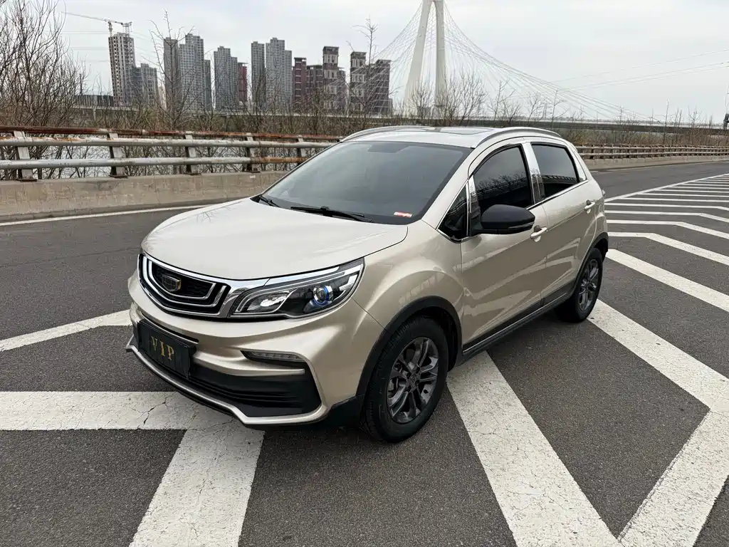 Geely Vision X3 2020 — фото 1