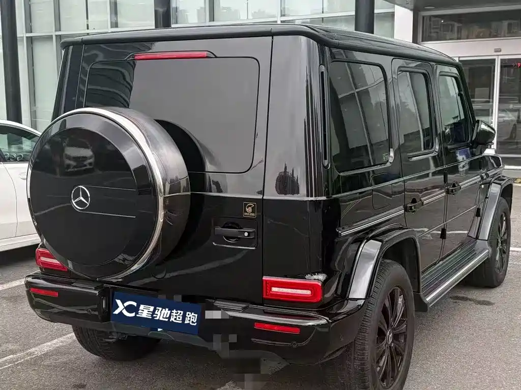 Mercedes-Benz G-Class 2024 — фото 4