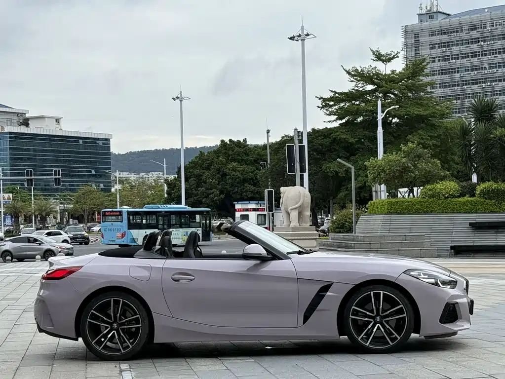 BMW Z4 2021 — фото 14