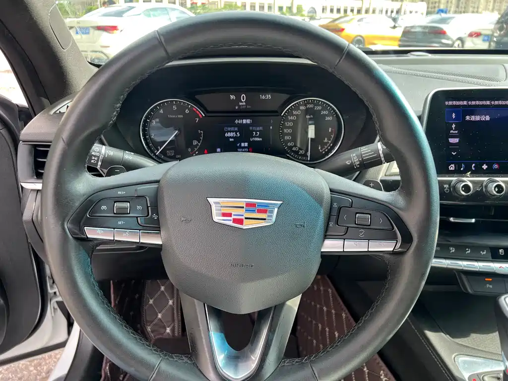 Cadillac CT4 2020 — фото 10