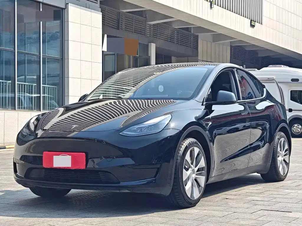 Tesla Model Y 2022 — фото 1
