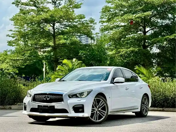 Infiniti Q50L 2016