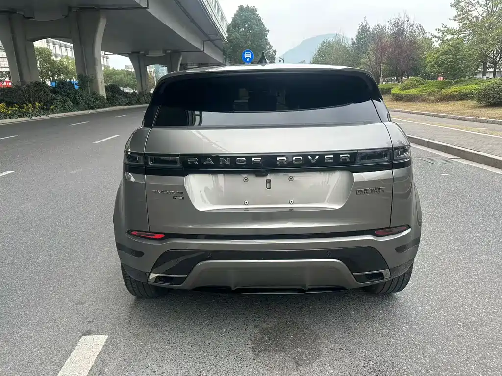Land Rover Range Rover Evoque 2022 — фото 5