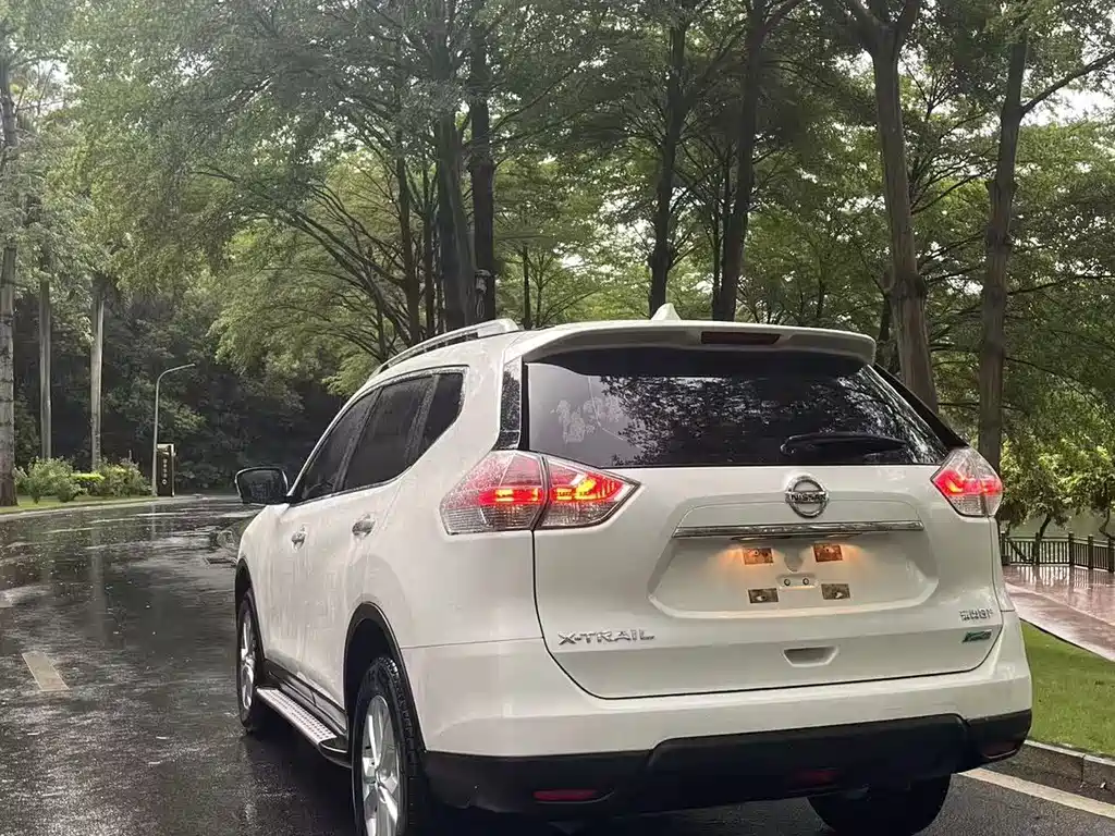 Nissan X-Trail 2016