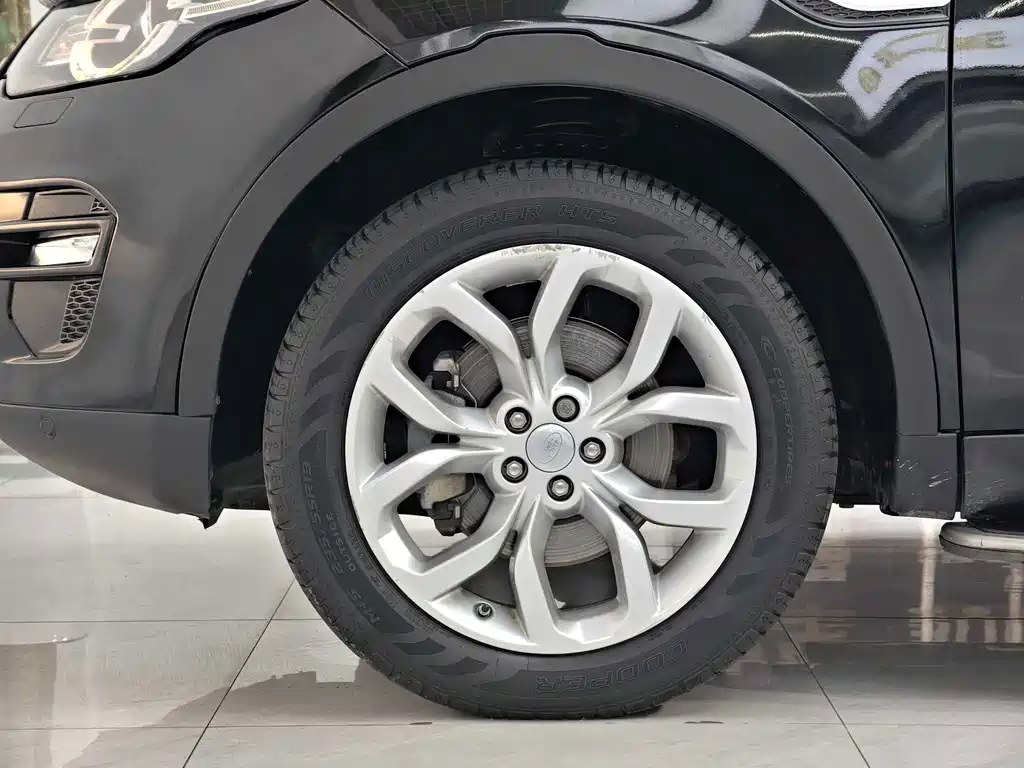 Land Rover Discovery Sport 2016 — фото 37