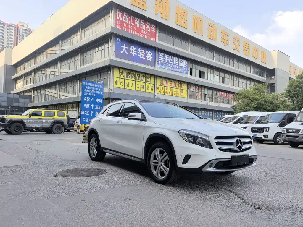 Mercedes-Benz GLA 2016 — фото 3