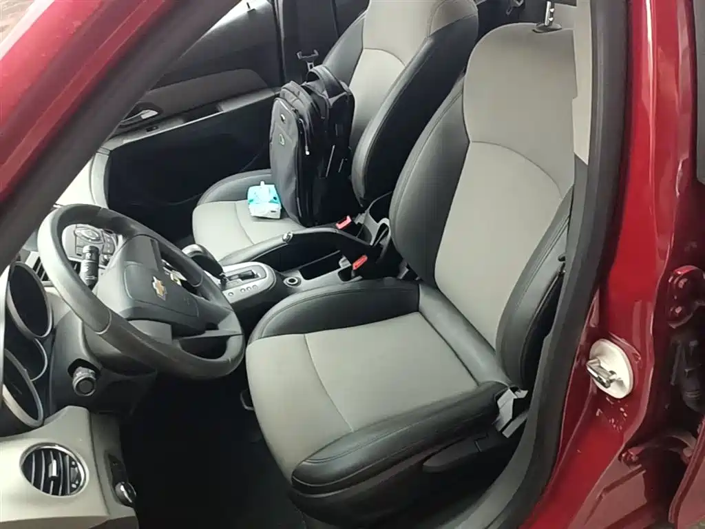 Chevrolet Cruze 2014 — фото 15