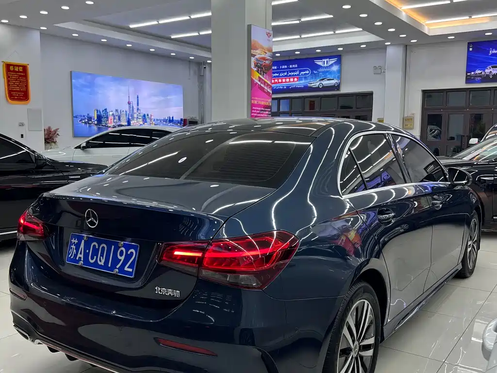 Mercedes-Benz A-Class 2019 — фото 7
