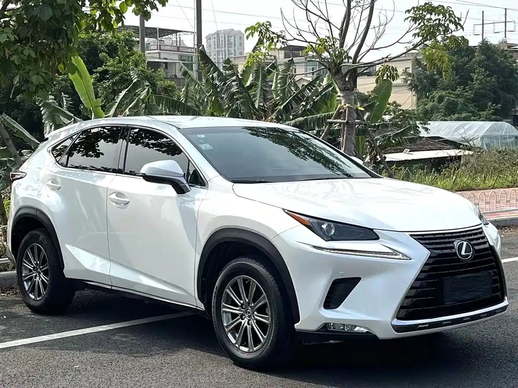 Lexus NX 2018 — фото 3
