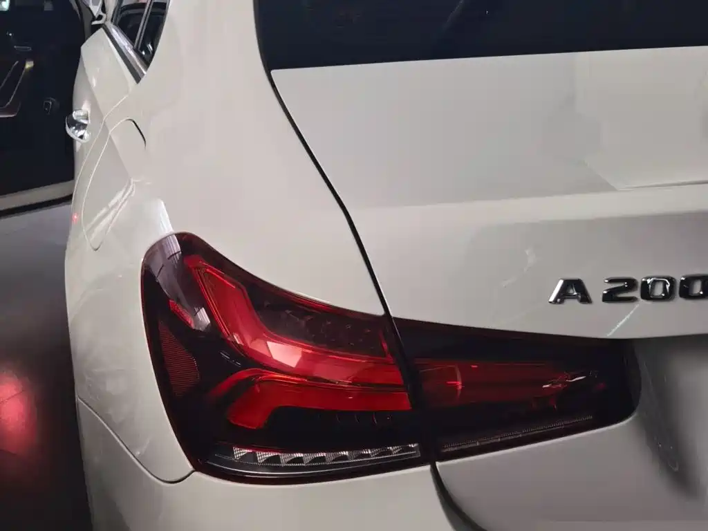Mercedes-Benz A-Class 2019 — фото 14