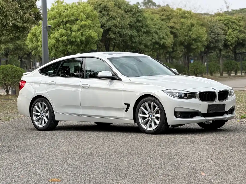 BMW 3 Series GT 2019 — фото 2