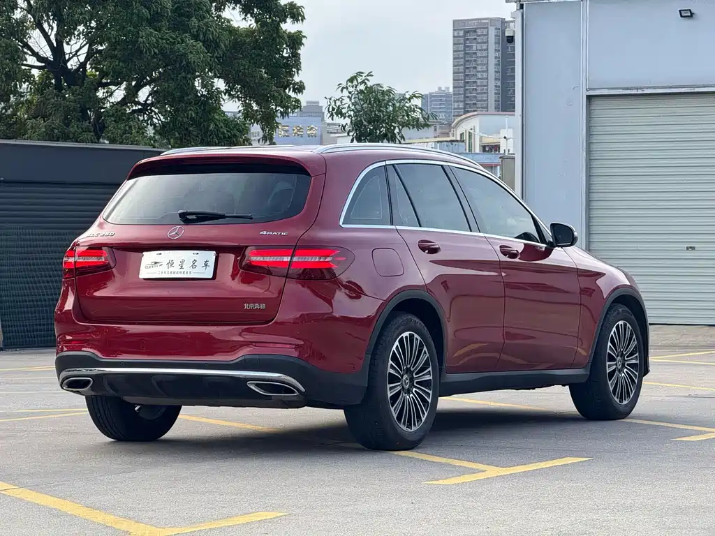 Mercedes-Benz GLC 2018 — фото 9
