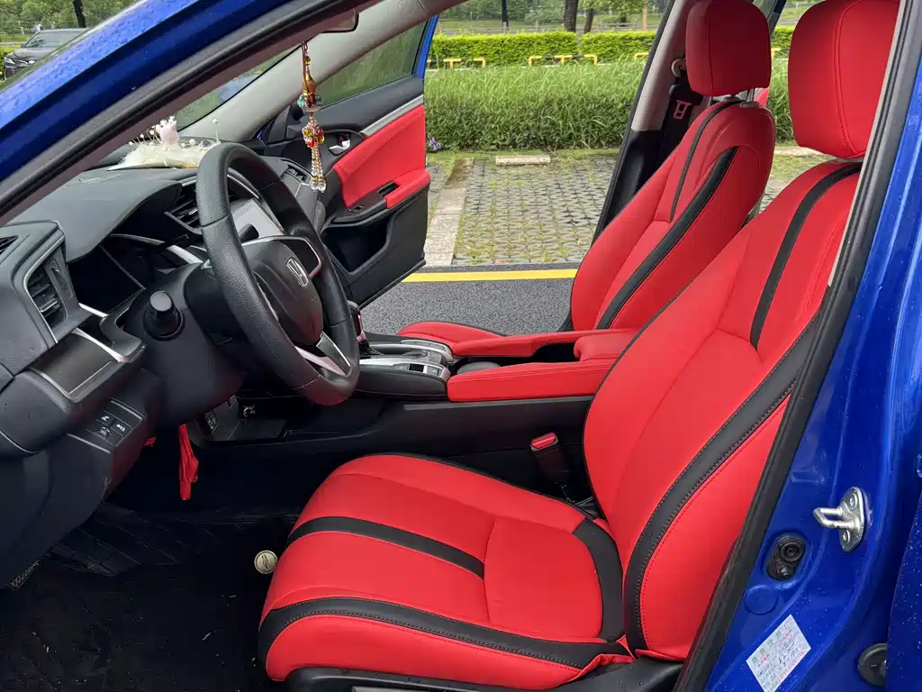 Honda Civic 2019 — фото 10