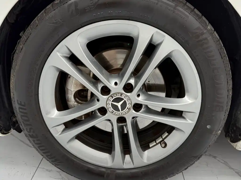 Mercedes-Benz A-Class 2022 — фото 17
