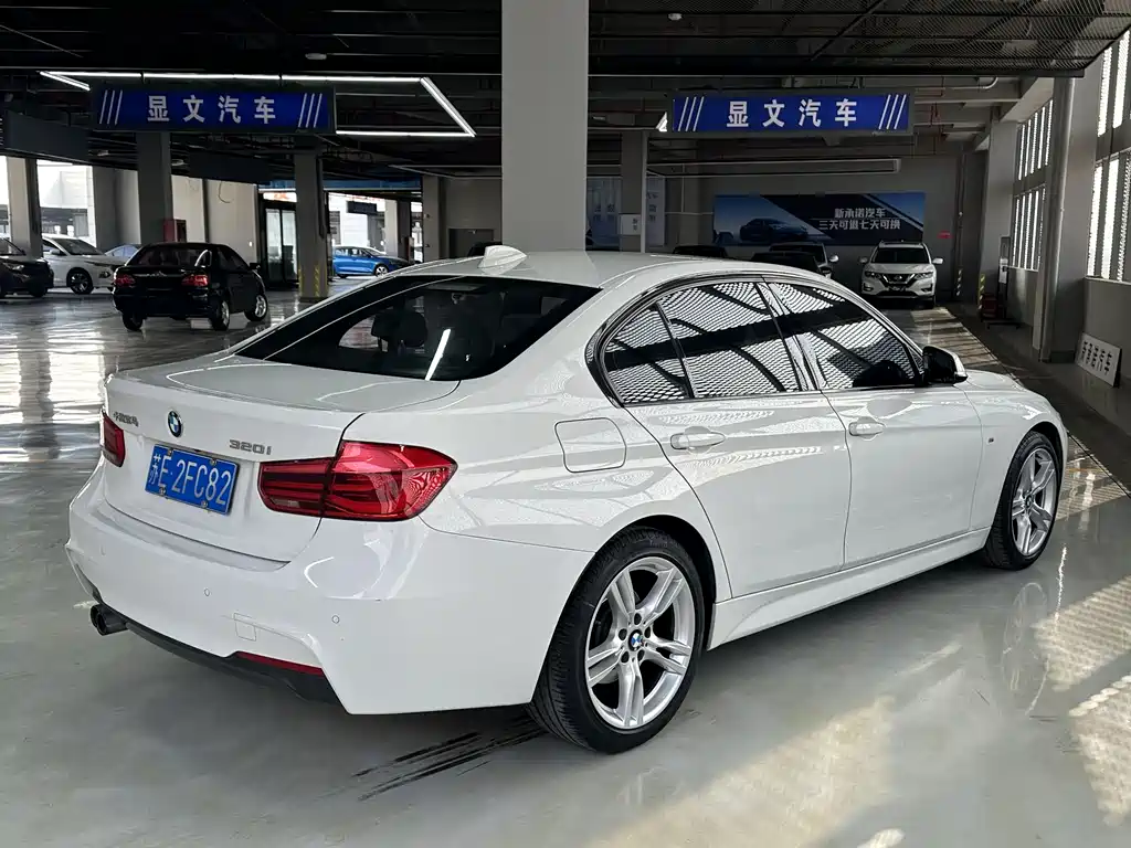 BMW 3 Series 2017 — фото 5