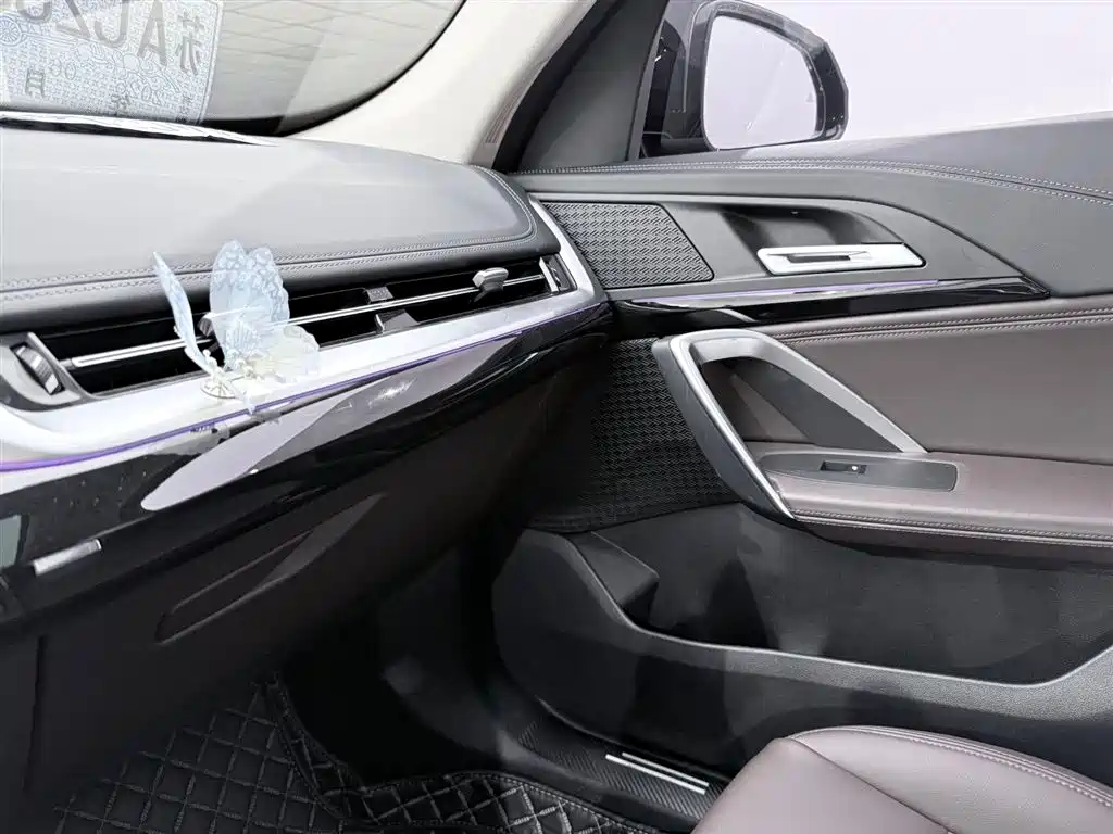 BMW X1 2024 — фото 10